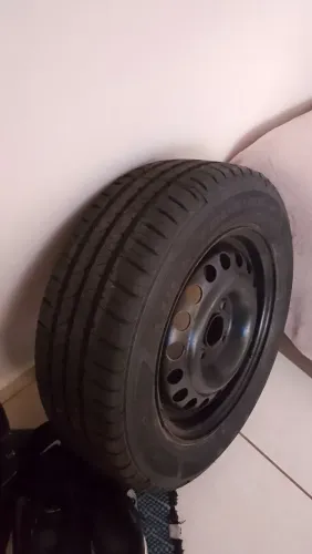 Vendo roda completa