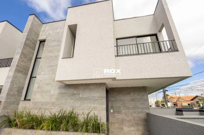 Sobrado com 3 quartos à venda, 199 m² por R$ 1.349.000 - São Braz, Curitiba/PR