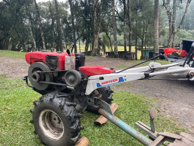 Trator tobata TC 11 Yamar