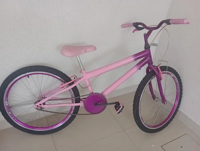 Imperdível Linda Bicicleta aro 24 menina