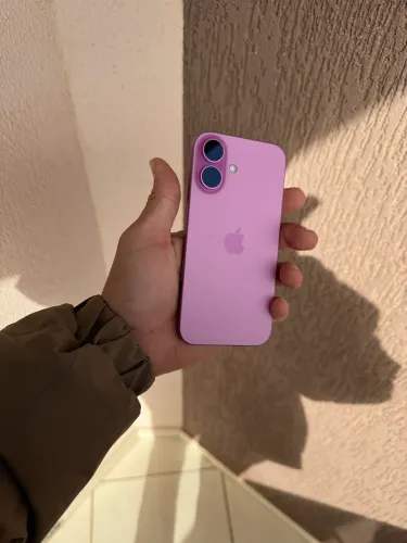 iPhone 16 128gb