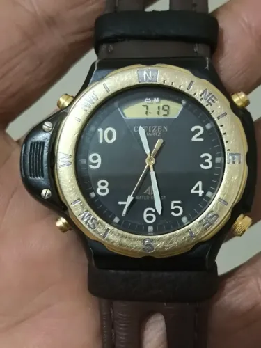 Relógio Citizen Altichron C-040 no estado,sem garantia