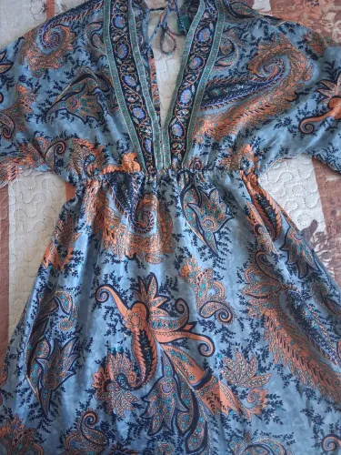 Vestido de Seda Colorido