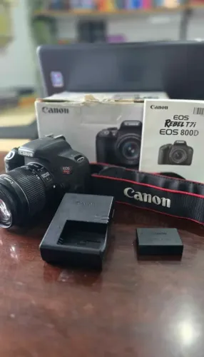 Canon t7i ate 12x