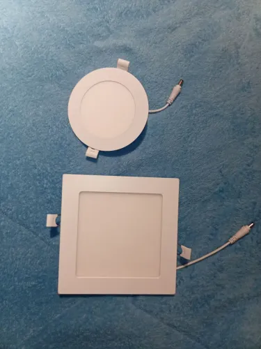 Lampada led bivolt cor:quente