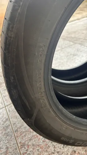 Pneu R15 185/60 usados bom estado