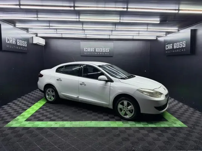 Renault Fluence Sed. Dynamique 2.0 16V Flex Aut. 2013