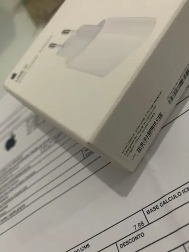 Vendo fonte original Apple lacrado com nota fiscal