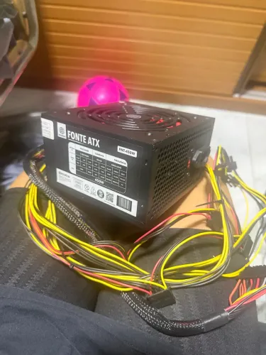 Vendo Fonte ATX Hoopson 450W, modelo FNT-450W, usada.