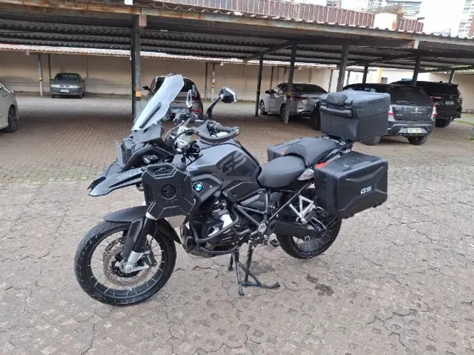 R 1250 GS Option 719 Triple Black