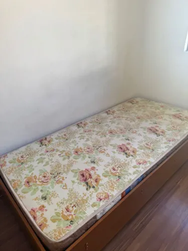 Cama box em ótimo estado em MDP