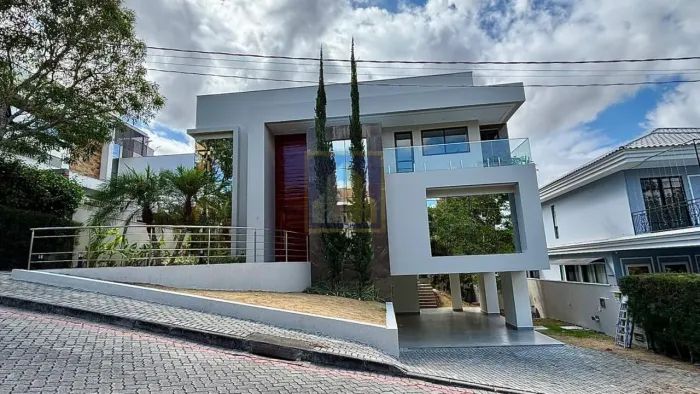 Casa para Venda em Lagoa Seca, ZONA RURAL, 4 dormitórios, 3 suítes, 5 banheiros, 4 vagas