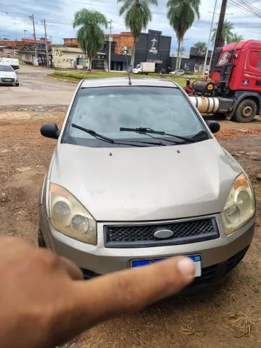 Ford Fiesta Sedan 1.0 8V Flex 4P 2008