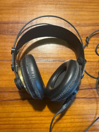 Fone de Ouvido AKG K240 mkii
