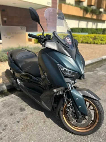 YAMAHA XMAX 250 ABS