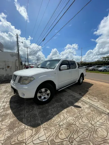Nissan Frontier XE CD 4X4 2.5 TB Diesel 2013