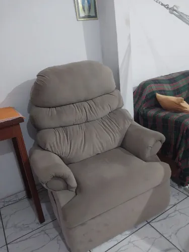 Vendo Poltrona do Papai Barão Cinza Império Estofados