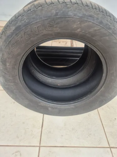 PNEUS 265/60 R18 Bridgestone