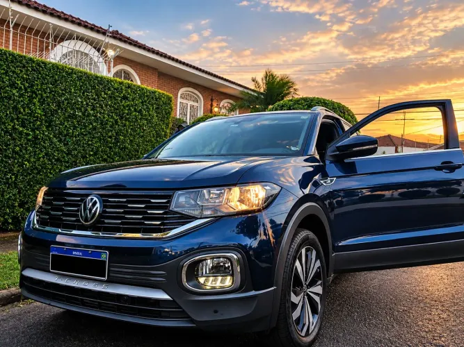 Volkswagen T-Cross Highline 1.4 TSI Flex 16V 5P AUT 2024