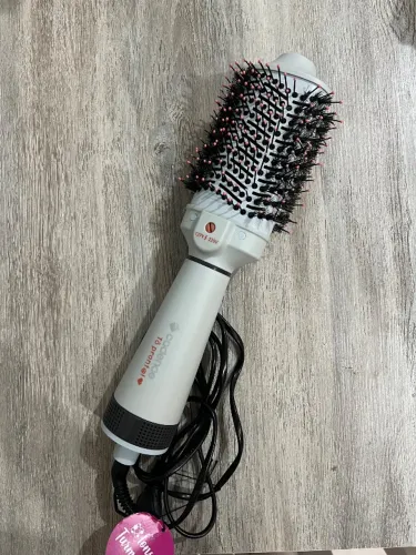 Escova secadora Cadence