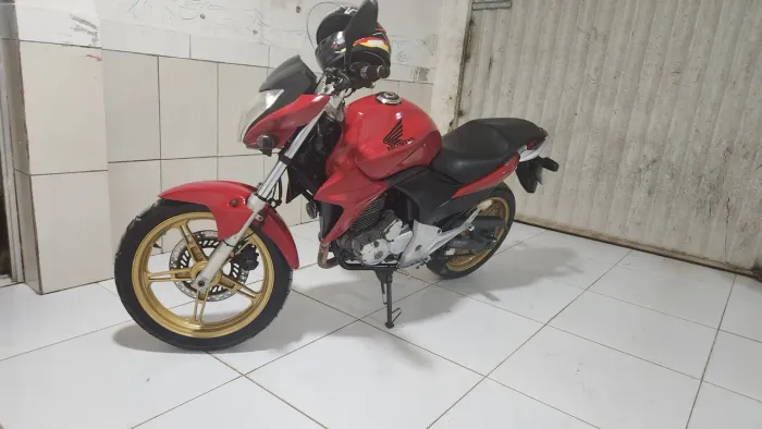CB300R 2015 SEGUNDO DONO 