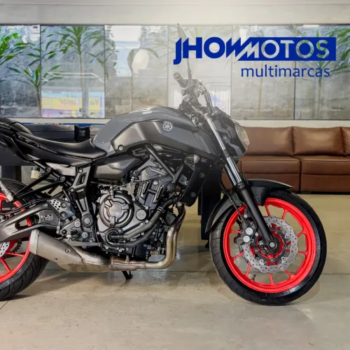 YAMAHA MT 07 IMPECÁVEL 