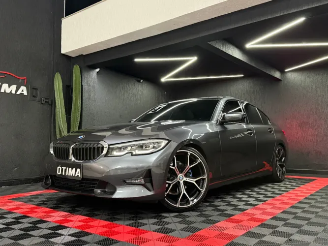 BMW 320I A 2.0 Turbo/activeflex 16V 184cv 4P 2021