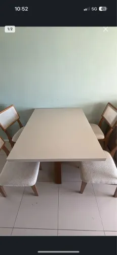 Combo sala de jantar - mesa e armários de cozinha 
