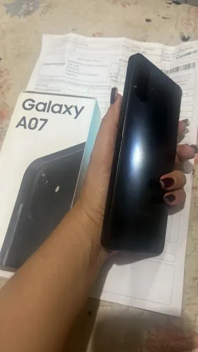 Vendo celular Samsung A07 acompanha caixa nota e carregador funcionando perfeitamente 