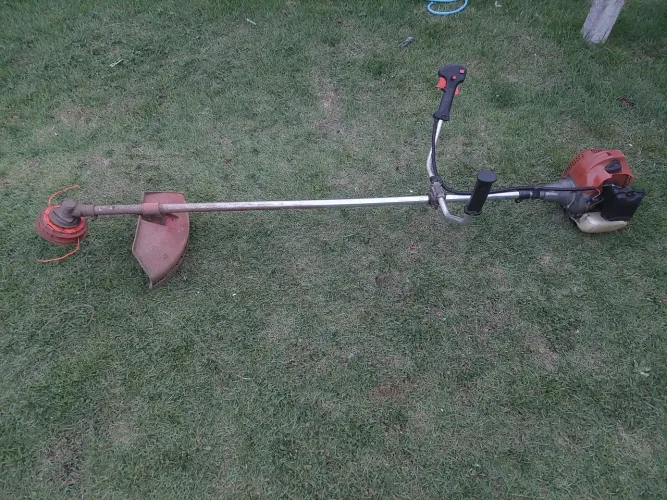 Roçadeira Kawashima 