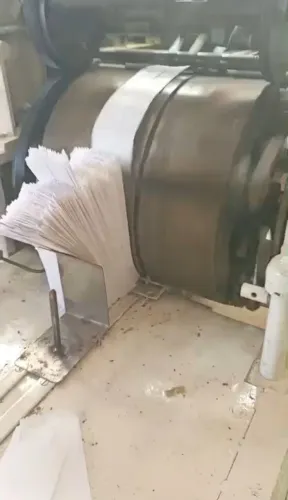 Máquina para fabricar Saquinhos de Papel 02 cores 1/2kg até 5kgs
