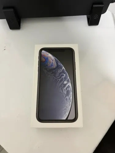iPhone XR 128gb semi-novo