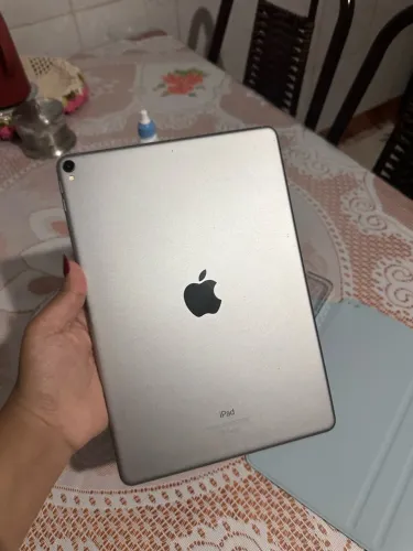 iPad Pro 64gb com Apple Pencil 1 geração