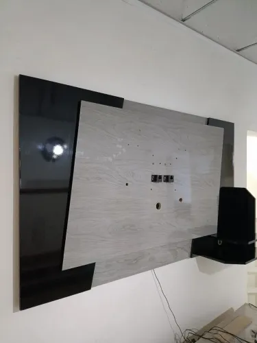 Rack com painel