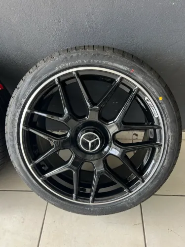 Rodas Mercedes AMG 19 Black Piano