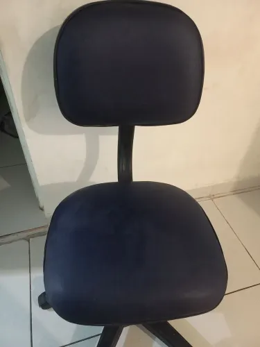 Vende sé cadeira de escritório