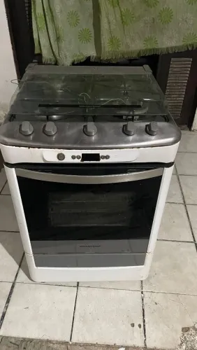 Vendo fogão bem conservado 