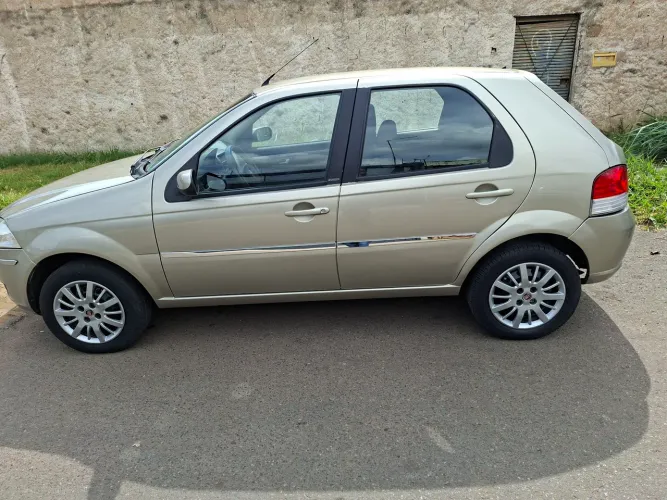 Fiat Palio ELX 1.0 Fire/30 Anos F. Flex 8V 4P 2010