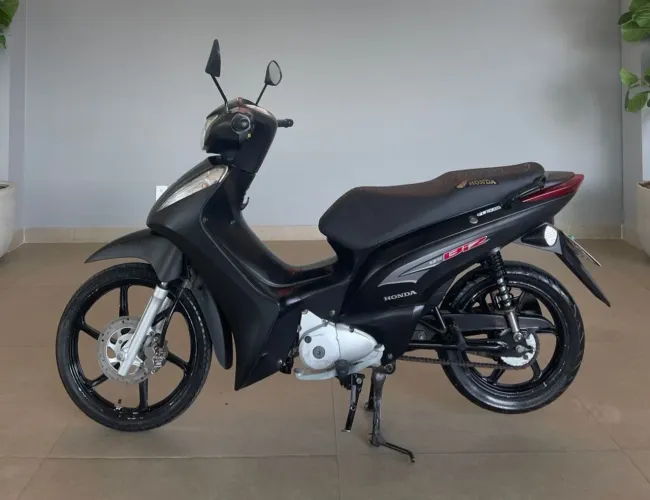 Honda Biz 125 EX 