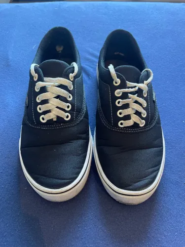 Tenis Vans Authentic Tam. 40