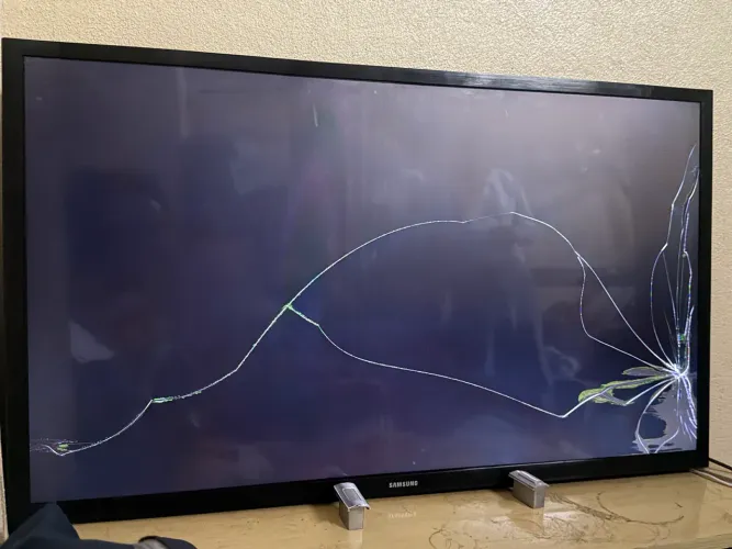 Smart TV Samsung Série 4 T4300 de 32 polegadas