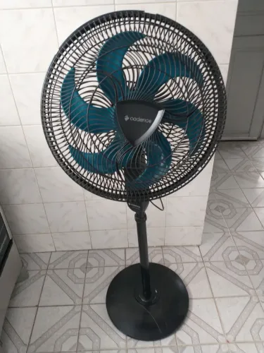 Ventilador de coluna Eros turbo - Cadence 3 velocidades
