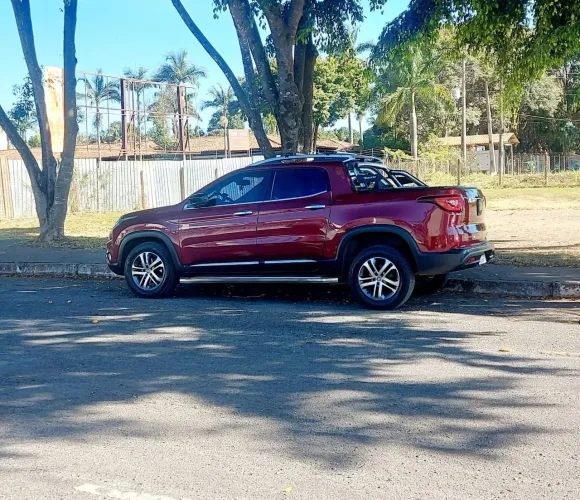 Fiat Toro Volcano 2.0 16V 4X4 TB Diesel Aut. 2017