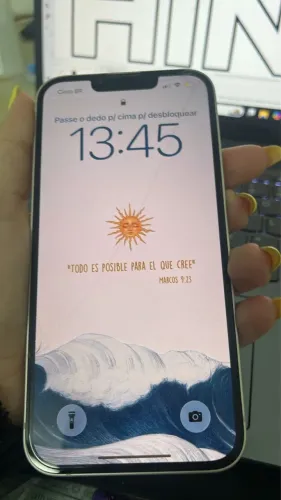 iPhone 13 Estelar