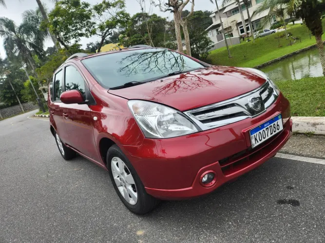 Nissan Livina SL 1.8 16V Flex Fuel Aut. 2012