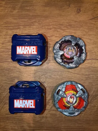 Beyblade X Blades Thanos e Iron Man