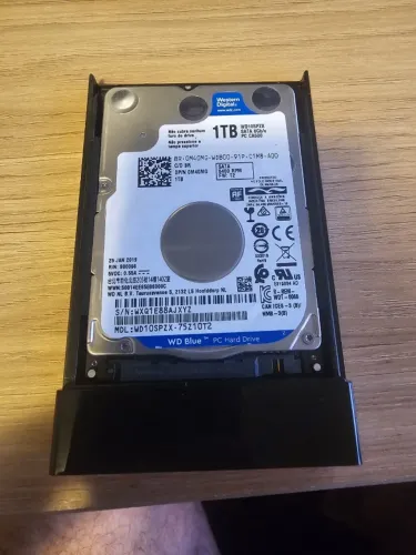 HD Western Digital 1 TB com leitor USB
