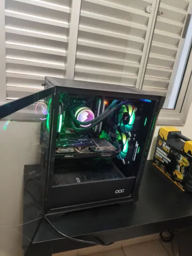 PC Gamer Ryzen 5 5600G + RX 6600 + 32GB RAM + NVMe 1TB