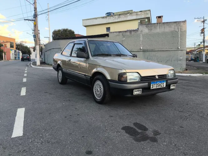 Volkswagen Apollo GL 1.8 1991