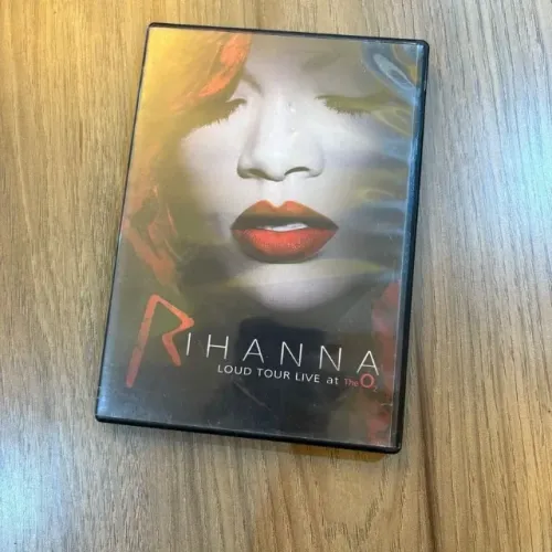 dvd rihanna loud tour live at the o2 (usado)